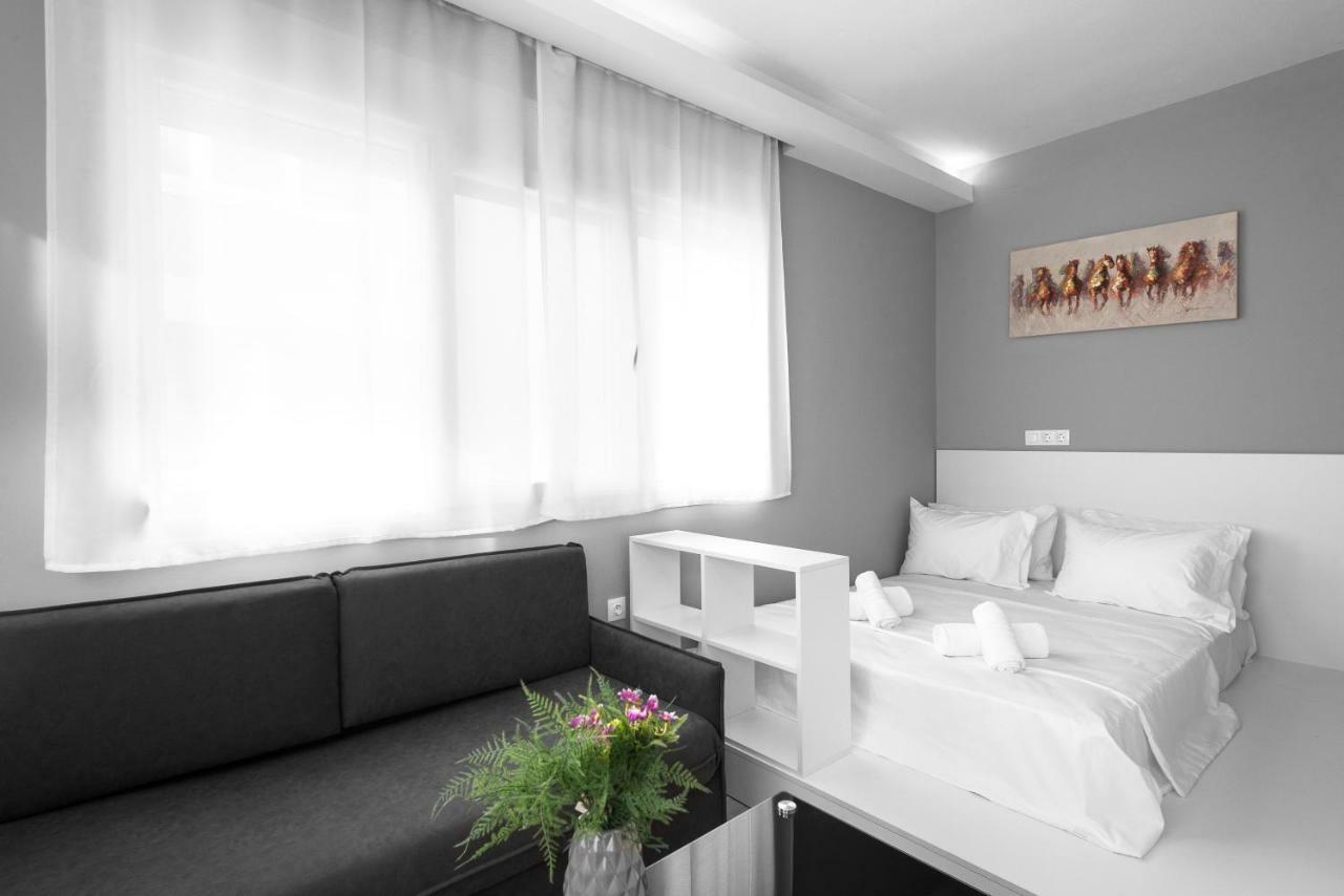 Denizen Boutique Apartments, Nilie Hospitality Mgmt Salonicco Esterno foto