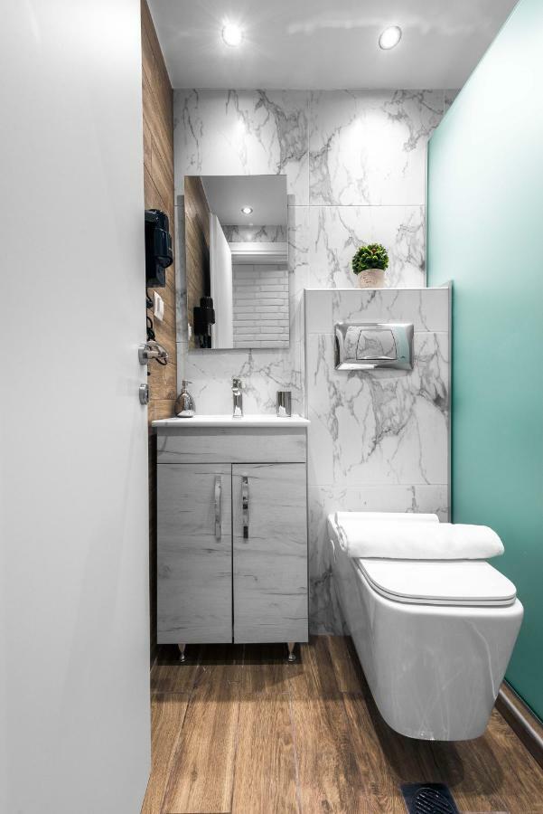 Denizen Boutique Apartments, Nilie Hospitality Mgmt Salonicco Esterno foto