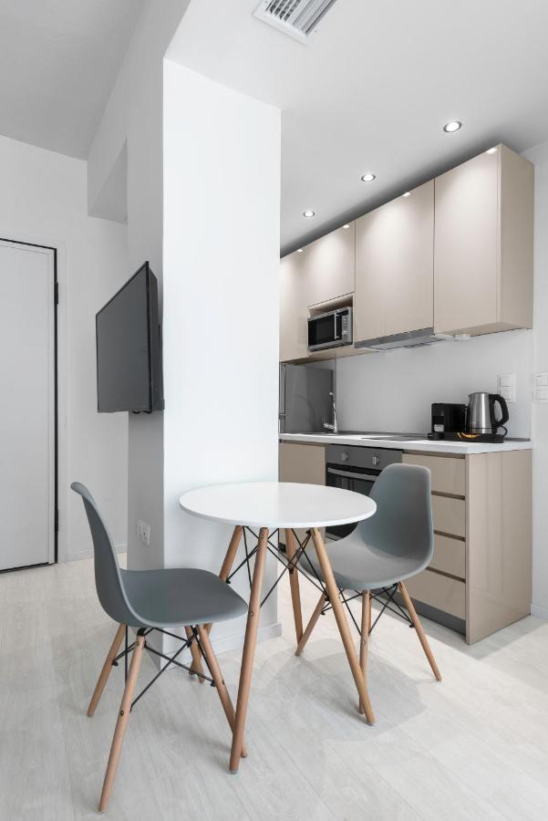 Denizen Boutique Apartments, Nilie Hospitality Mgmt Salonicco Esterno foto