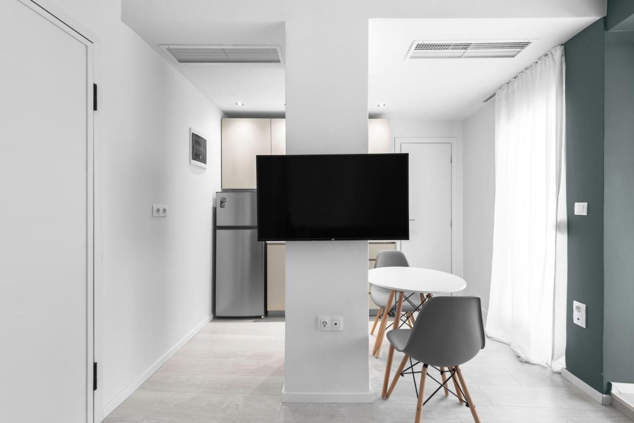 Denizen Boutique Apartments, Nilie Hospitality Mgmt Salonicco Esterno foto