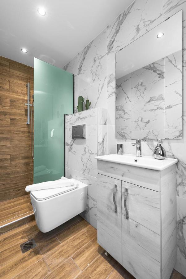 Denizen Boutique Apartments, Nilie Hospitality Mgmt Salonicco Esterno foto